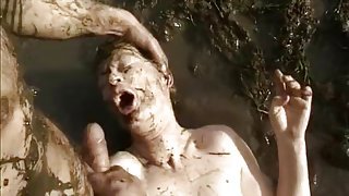 Mature housewife covered with mud part3