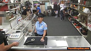 Bootyful latina security guard fucked by the Pawnshop owner