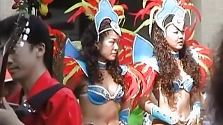 Asian girls are shaking their tits at the city fest dvd DSAM-02