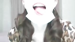 I made a hot amateur Asian porn video  on webcam